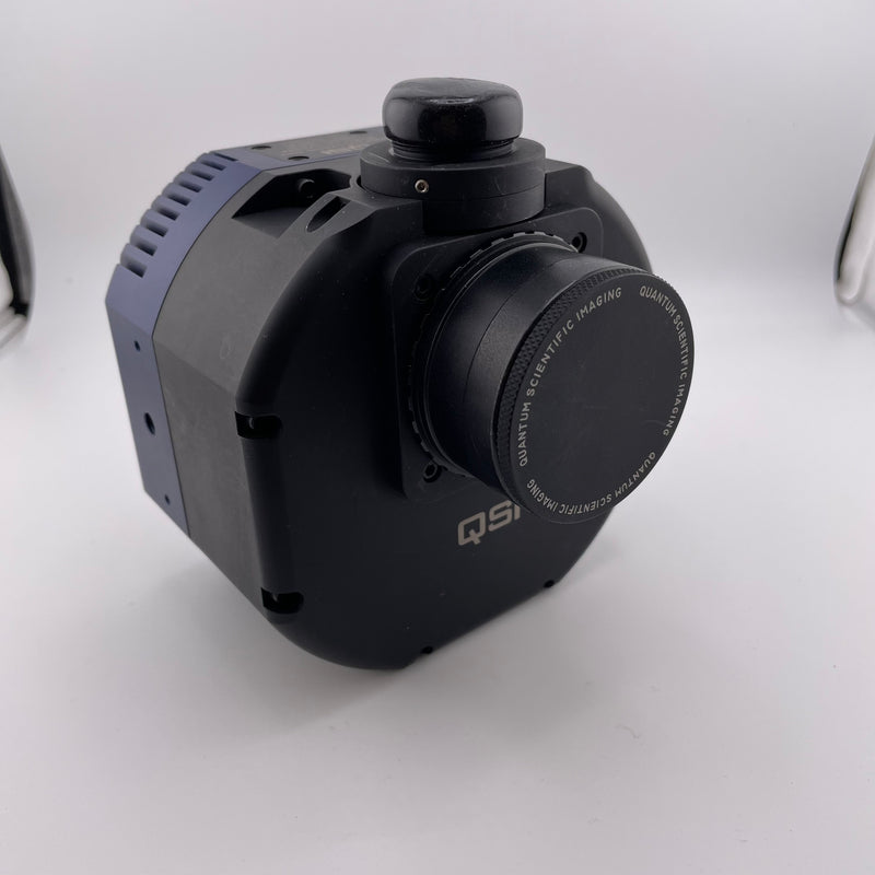 QSI QSI540C Color CCD Camera with Orion Autoguider - Used