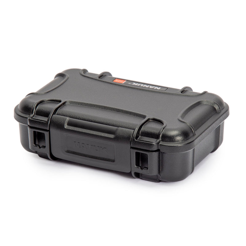 NANUK 225 Protective Case - 6" x 3.5" x 1.6"