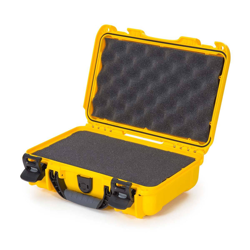 NANUK 909 Case with Cubed Foam