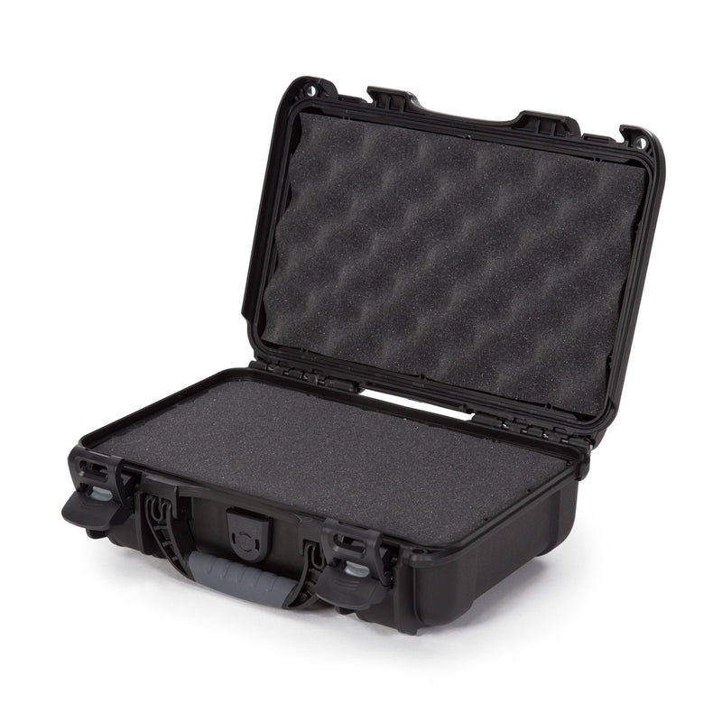 NANUK 909 Case with Cubed Foam