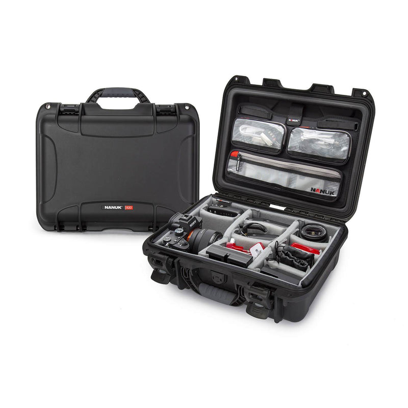 NANUK 920 Protective Case - 15" x 10.5" x 6.2"