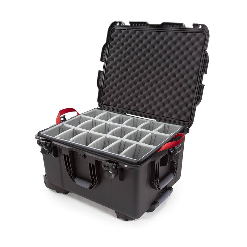 NANUK 960 Protective Case - 22" x 17" x 12.9"