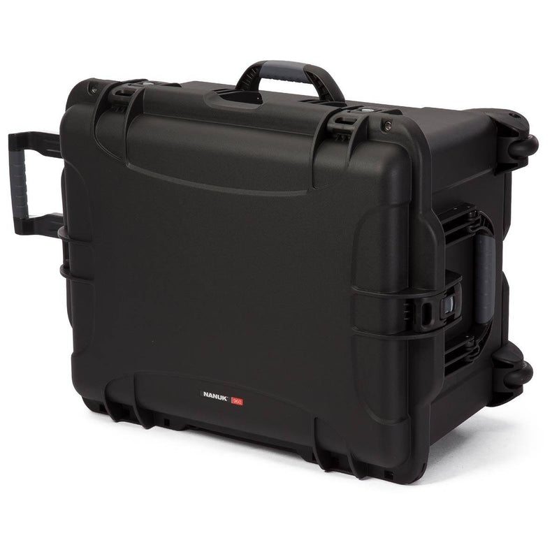 NANUK 960 Protective Case - 22" x 17" x 12.9"