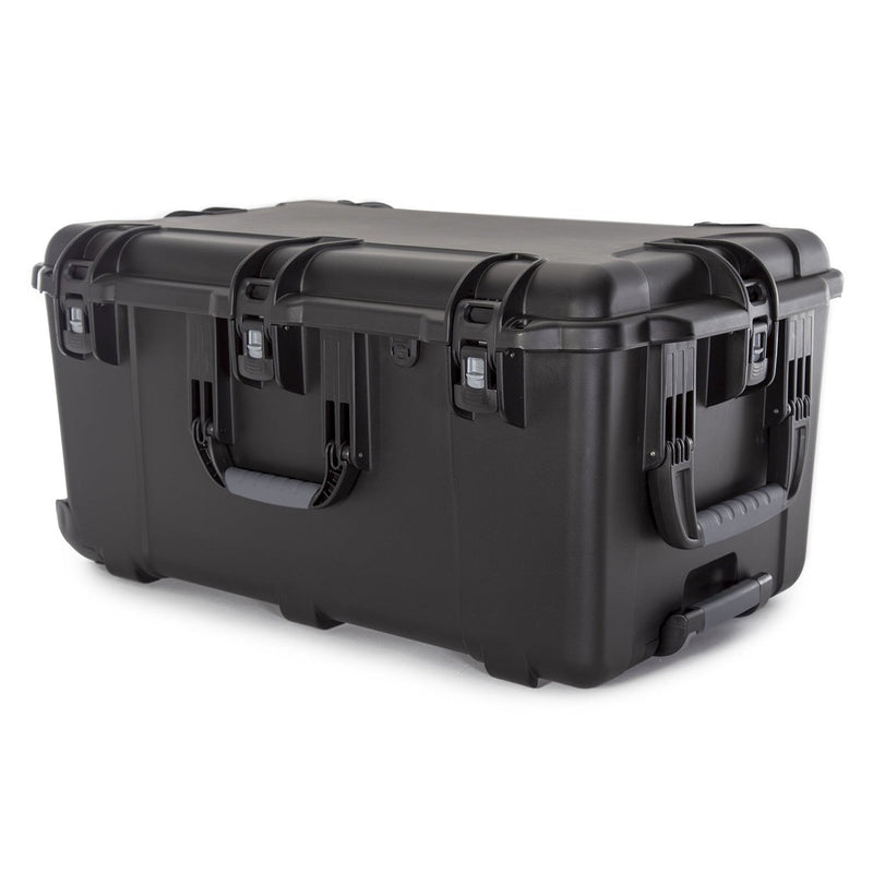 NANUK 965 Protective Case - 29" x 18.1" x 14.1"