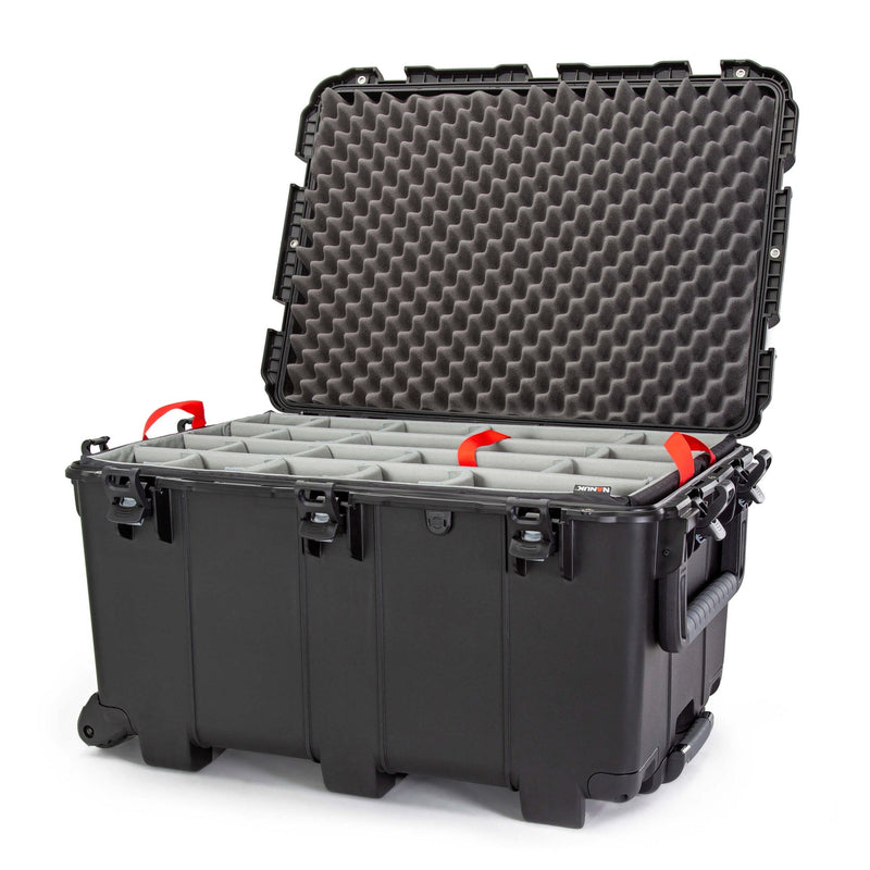 NANUK 975 Protective Case - 30" x 21" x 18"