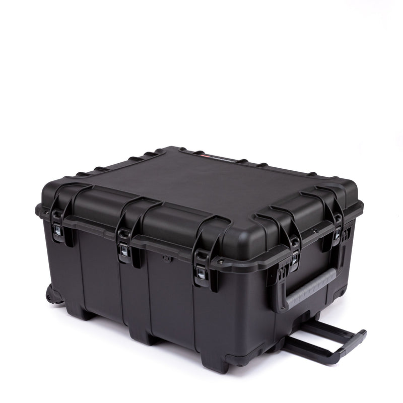 NANUK 976 Protective Case with Cubed Foam - 31" x 26" x 15.75"